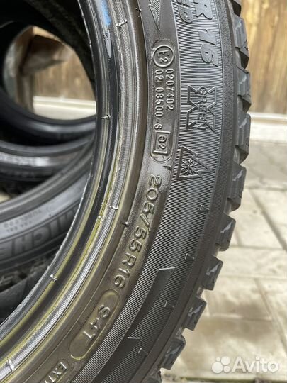 Michelin Agilis X-Ice North 205/55 R16 R