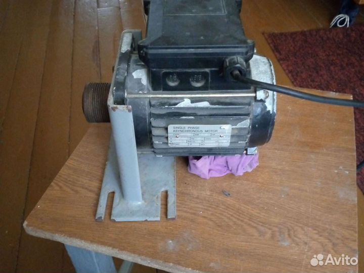 Электродвигатель 220-240V