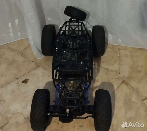 Машинка на радиоуправлении