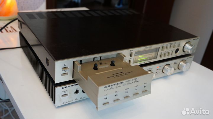 Grundig SV-2000 усилитель