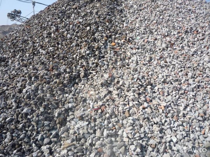 Вторичный щебень с доставкой в мешках и валом