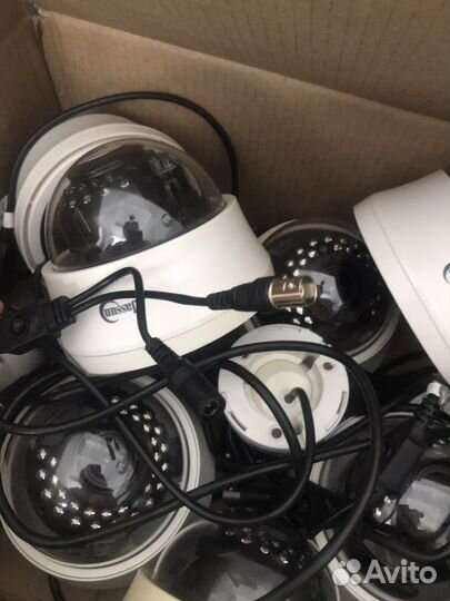 Камера видеонаблюдения купольная