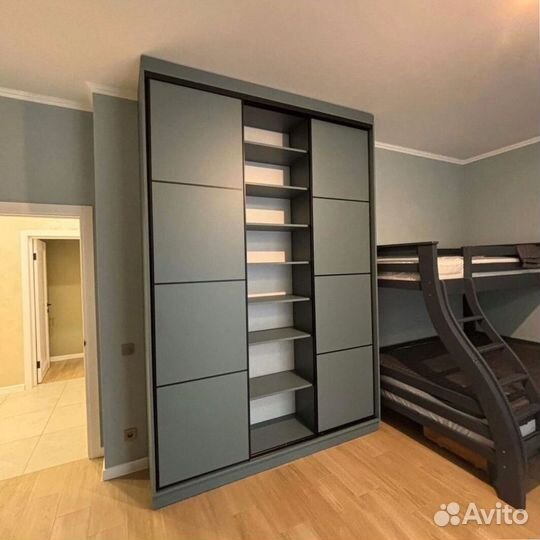 Шкаф встроенный