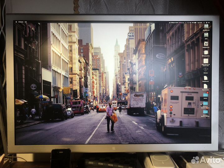 Монитор apple cinema 30