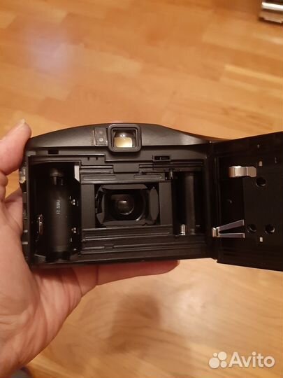 Плёночный фотоаппарат olympus