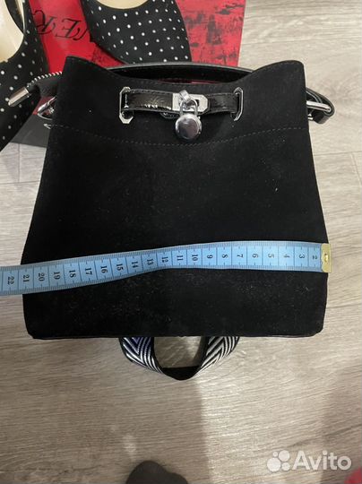 Сумка женская черная новая