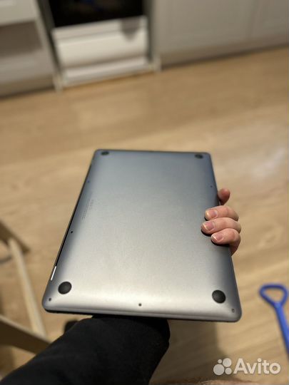 Apple macbook air 13 2020 m1 (7 циклов заряда)