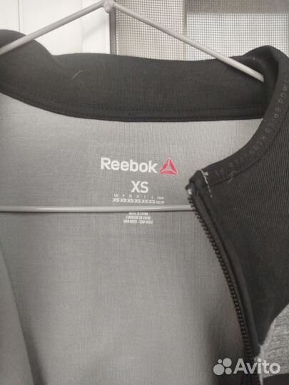Толстовка Reebok