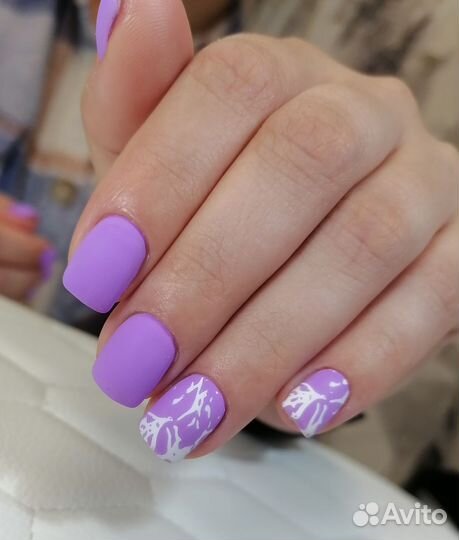 Мастер маникюра и педикюра