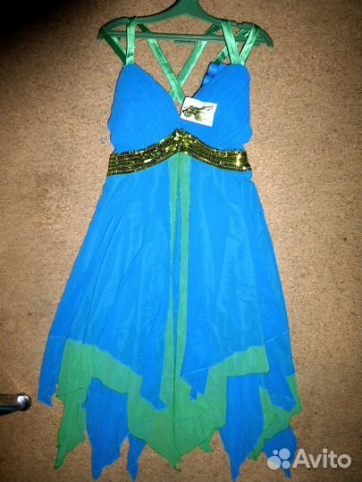 Новое платье размер М