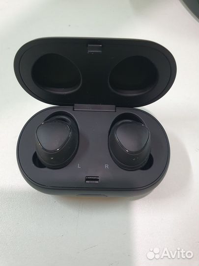 Samsung gear iconx 2018