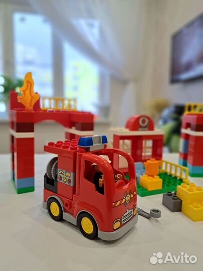 Lego duplo оригинал Пожарная и жд станция аэропорт