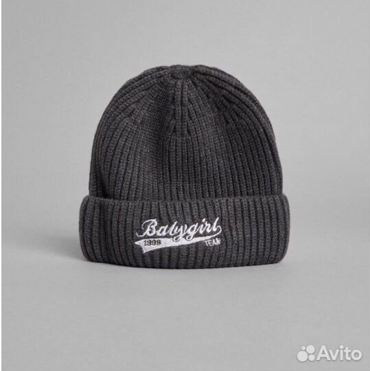 Шапка бини серая женская М Bershka