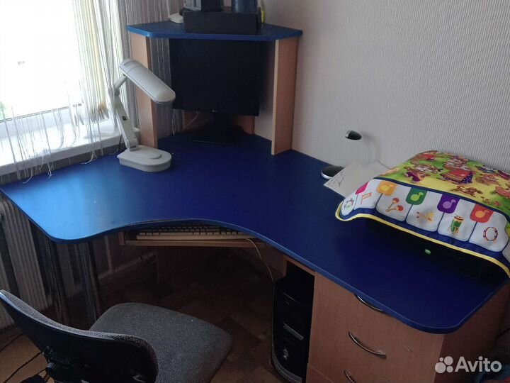 Компьютерный стол бу