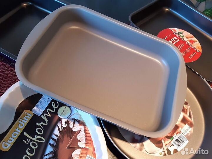 Металлич. формы с антипригарным покрытием Италия