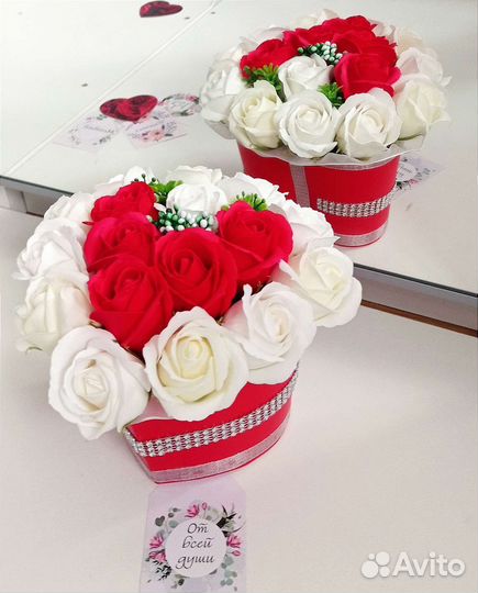 Букет из мыльных роз, подарок на 8 марта