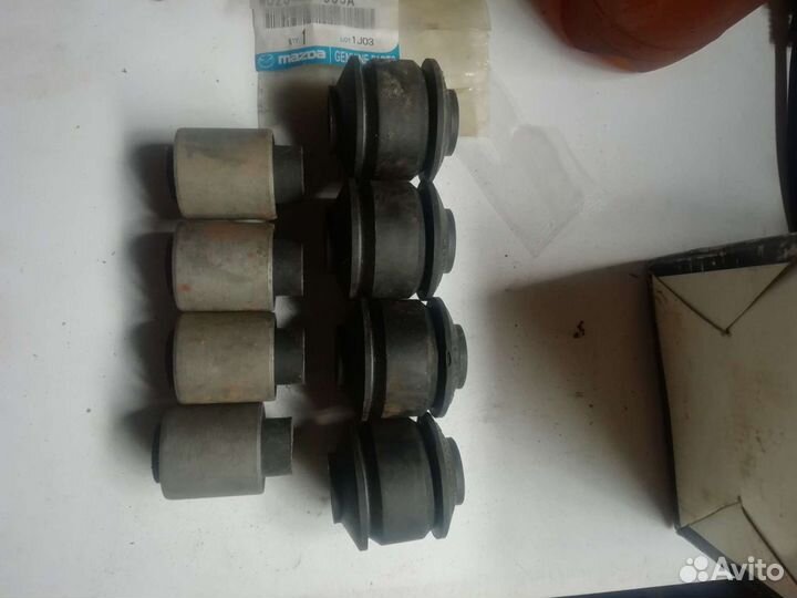 Сайлентблок задней тяги mazda626