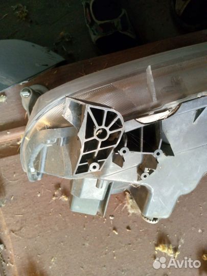 Фара на Тойота Тундра 2007, оригинал