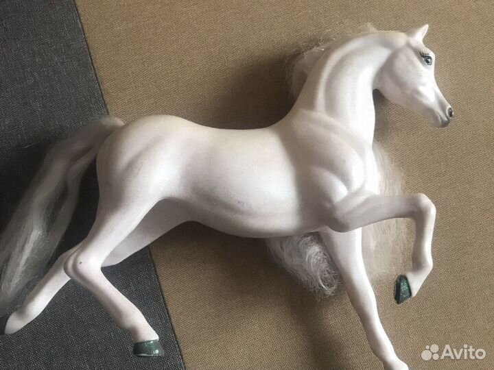 Лошадь для кукол