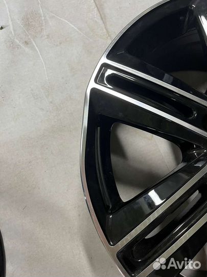 Литые диски R18 6 139.7