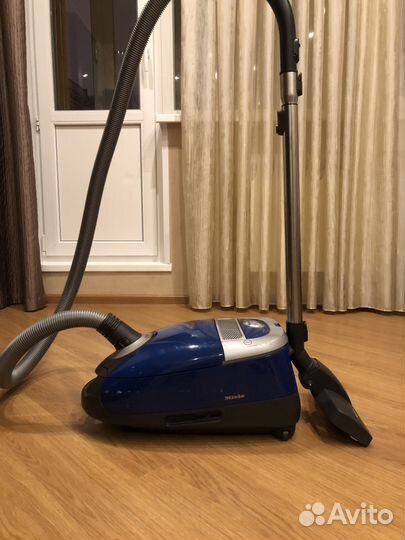 Пылесос Miele на запчасти