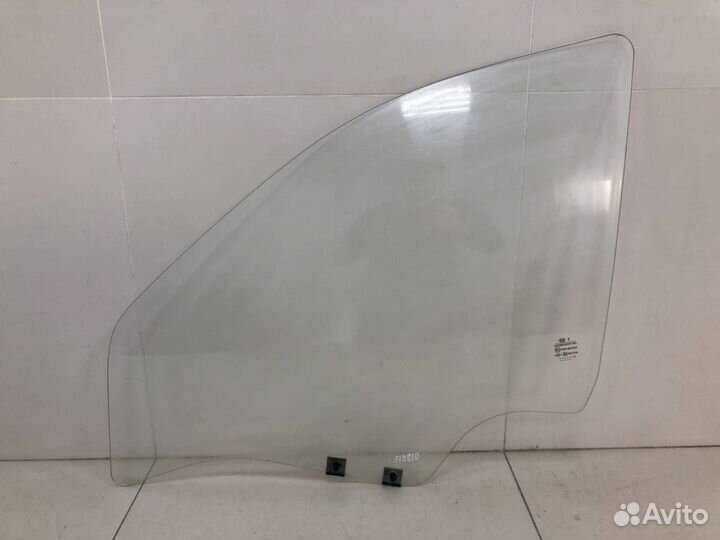Стекло двери передней левой LADA Largus 2012