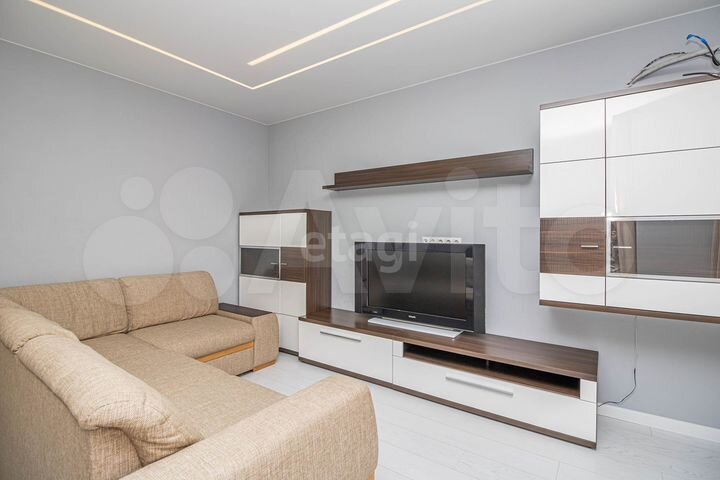 3-к. квартира, 132,6 м², 12/17 эт.