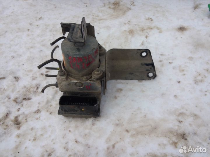 Блок ABS Hyundai Santa Fe CM 2.4 2wd