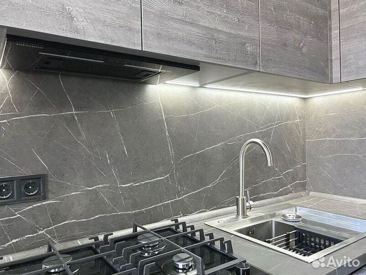 Кухонный гарнитур на заказ от фабрики