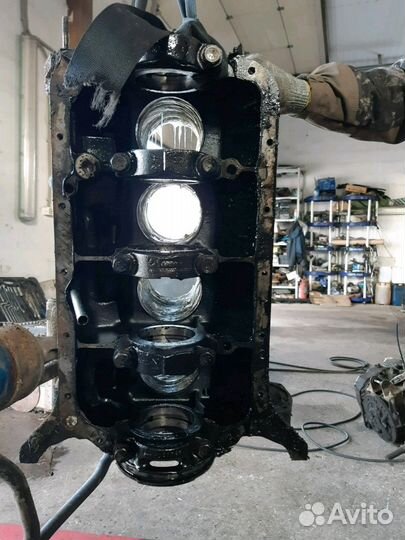 Блок двигателя Пежо J5 v2.5D