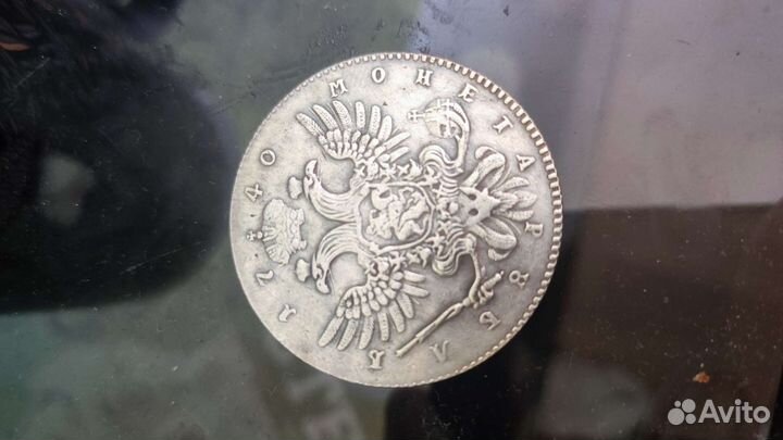 Монета 1740 вензель