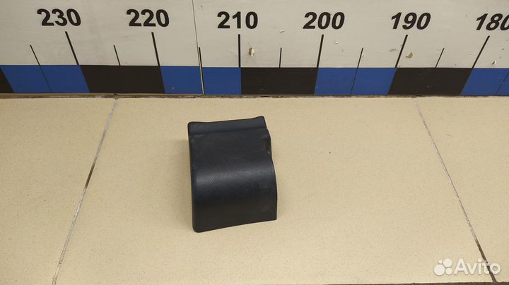 Крышка кронштейна сиденья Land Cruiser (150) -Prad