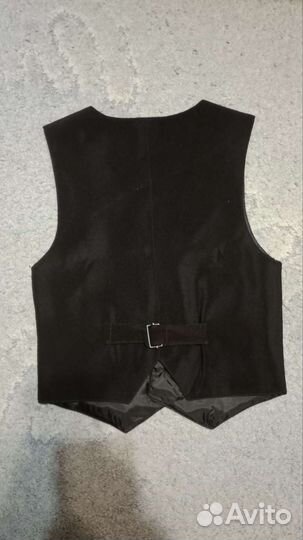 Новая школьная жилетка, рост 122-128