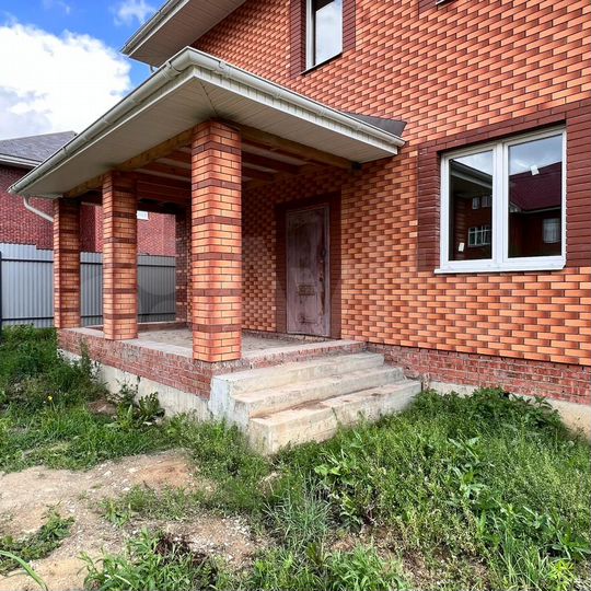 Дом 166,5 м² на участке 9,1 сот.