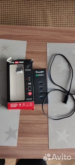 Зарядное устройство на 4 порта идеальное состояние