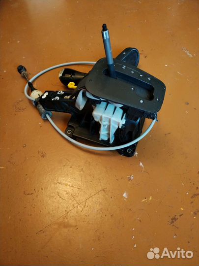 Рычаг кулиса АКПП Кадилак BLS