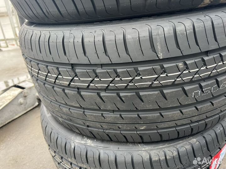 Новые 295/40R21 шины летние для Mercedes GLS GL