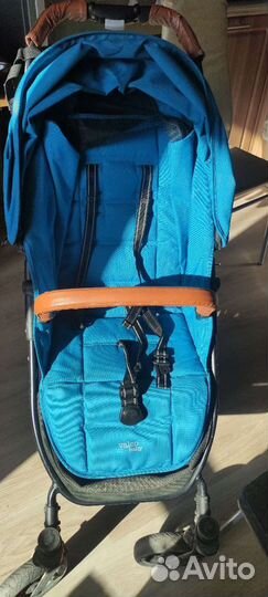 Прогулочная коляска б/у