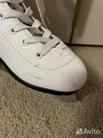 Коньки фигурные 38 размер