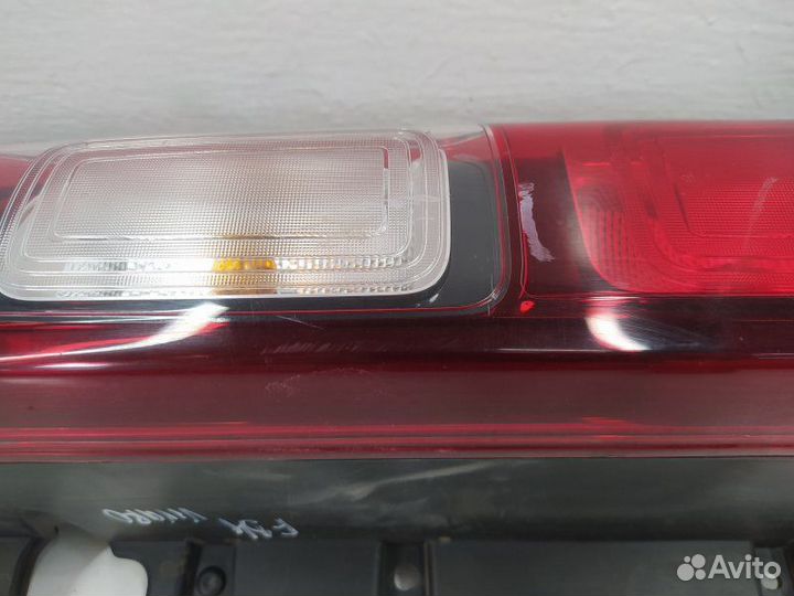 Б/У Б/У Фонарь задний правый Царапины 93867969