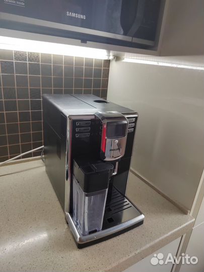 Автоматическая кофемашина philips