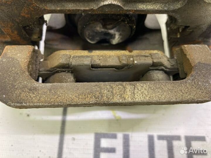 Суппорт тормозной задний левый Mazda 6 GJ 2014