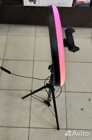 Кольцевая светодиодная лампа RGB MJ 26