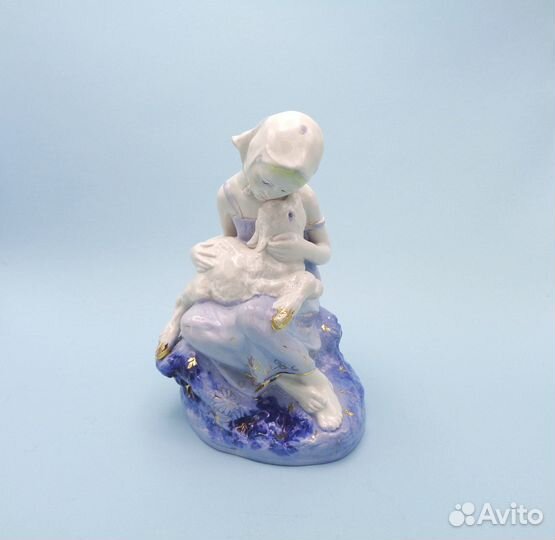 Алёнушка с козленком. 1950 - е годы. Чудово