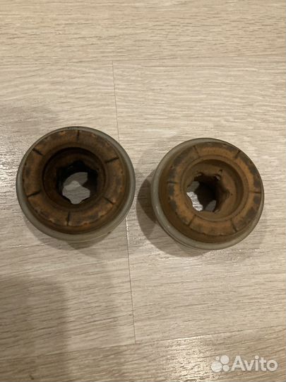 Отбойник и пыльник переднего амортизатора astra J