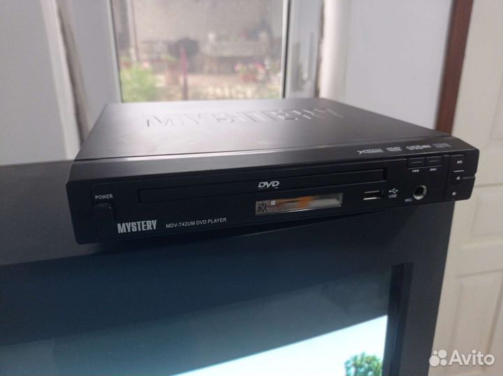 Портативный dvd плеер