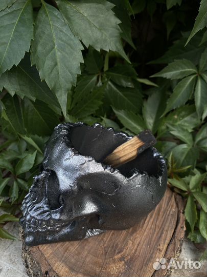 Череп подсвечник подставка для благовоний