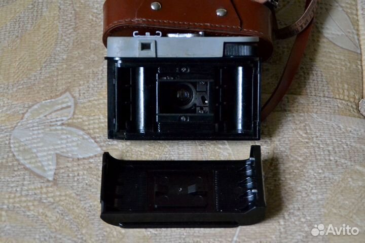 Пленочный фотоаппарат Смена 6