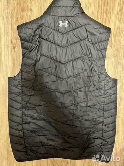 Жилет Under Armour