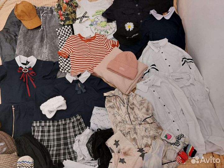Три пакета одежды для девочки